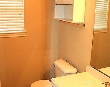 6314 Bonnie Chase Lane - Photo Thumbnail 20