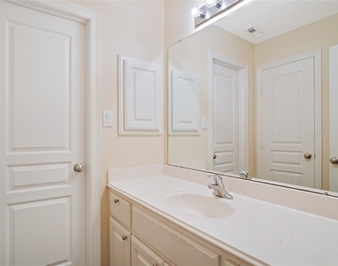 5420 Petty Street - Photo Thumbnail 20