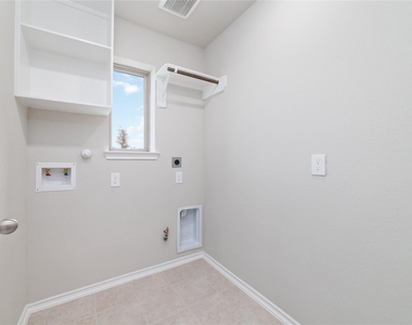 20515 Laila Manor - Photo Thumbnail 23