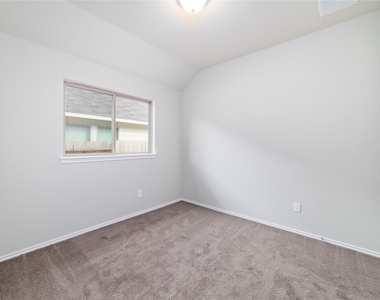 20515 Laila Manor - Photo Thumbnail 16