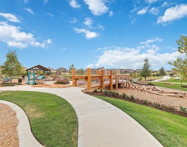 20515 Laila Manor - Photo Thumbnail 27