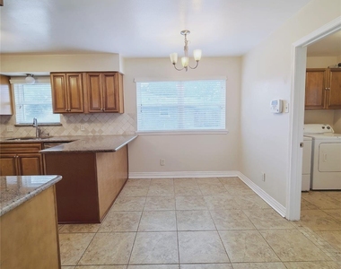 5118 Lymbar Drive - Photo Thumbnail 11