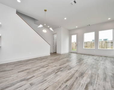 4011 Boho Lane - Photo Thumbnail 5