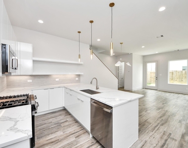4011 Boho Lane - Photo Thumbnail 4
