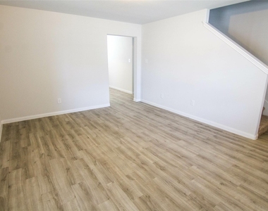 18531 Rock Flats Ravine Drive - Photo Thumbnail 3