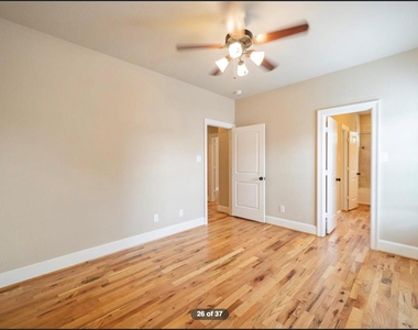 5523 Kansas Street - Photo Thumbnail 18