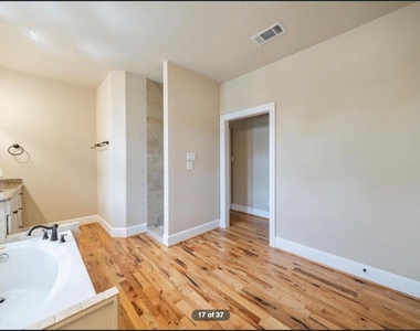 5523 Kansas Street - Photo Thumbnail 14