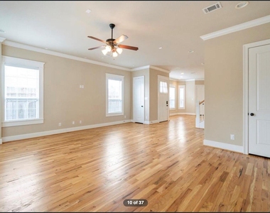 5523 Kansas Street - Photo Thumbnail 3