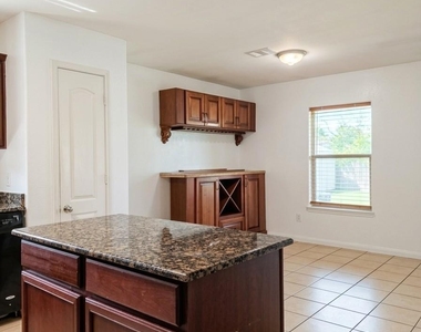 18962 Ranchcrest Drive - Photo Thumbnail 22