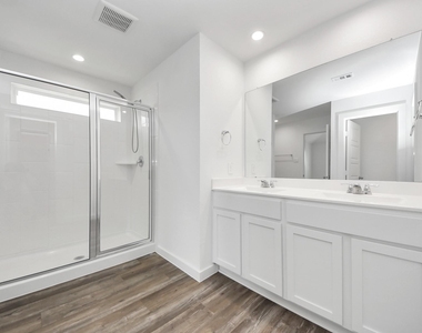 8614 Shumard Oak Drive - Photo Thumbnail 30