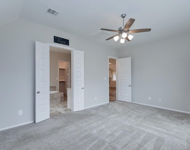 30103 Aralia Drive - Photo Thumbnail 16