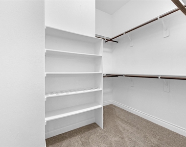 4237 Palmer Hill Drive - Photo Thumbnail 17