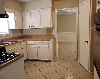 22714 Bayou Elm Drive - Photo Thumbnail 6