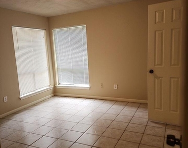22714 Bayou Elm Drive - Photo Thumbnail 16
