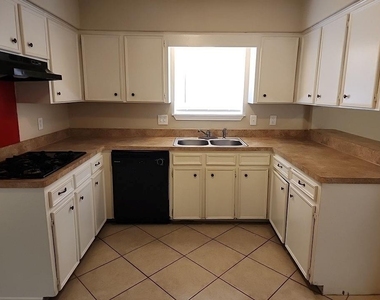 22714 Bayou Elm Drive - Photo Thumbnail 5