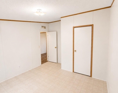 13134 Fm 1484 Road - Photo Thumbnail 16