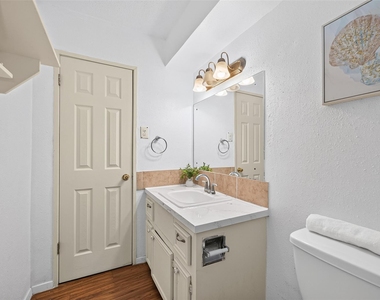7714 Renwick Drive - Photo Thumbnail 24