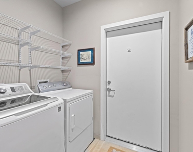 1820 Palm Street - Photo Thumbnail 20