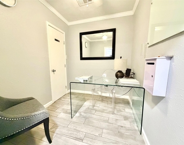 8821 Woodruff Street - Photo Thumbnail 11