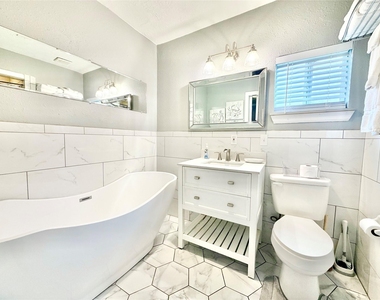 8821 Woodruff Street - Photo Thumbnail 8