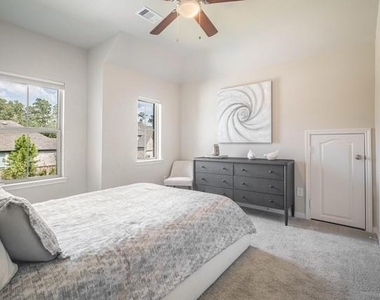 206 Liatris Court - Photo Thumbnail 18