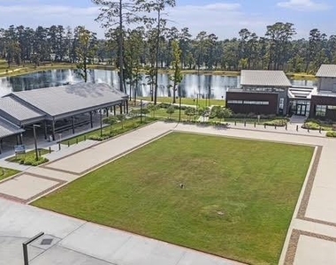 206 Liatris Court - Photo Thumbnail 26