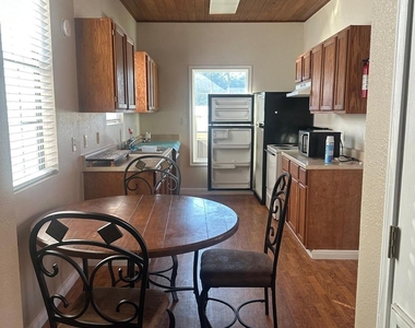 519 Spring Street - Photo Thumbnail 1