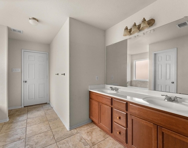 3327 Upland Spring Trace - Photo Thumbnail 13