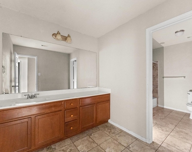 3327 Upland Spring Trace - Photo Thumbnail 23