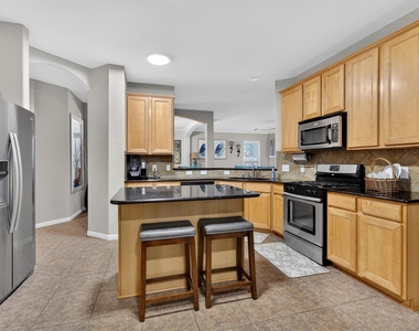 25710 Crisp Spring Lane - Photo Thumbnail 11