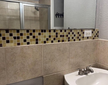 604 Wilson Road - Photo Thumbnail 14
