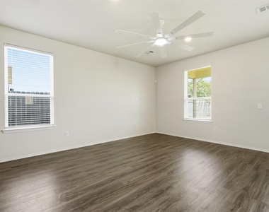 25626 Pannier Place - Photo Thumbnail 7