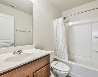 5047 Royal Amber Lane - Photo Thumbnail 36