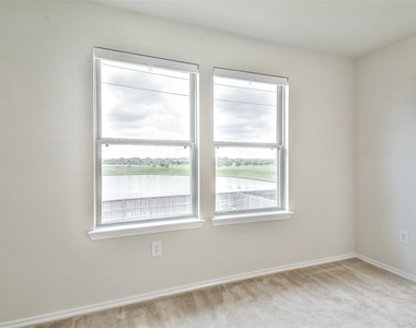 5047 Royal Amber Lane - Photo Thumbnail 28
