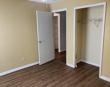 1660 Wake Forest Road Nw - Photo Thumbnail 28