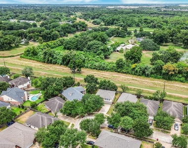 11003 N Auden Circle - Photo Thumbnail 37