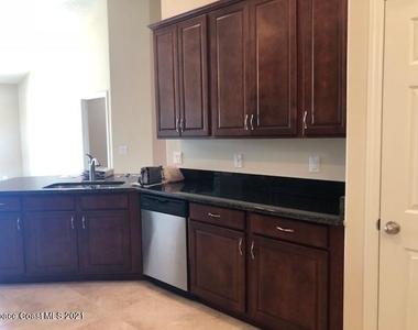 1804 Musgrass Circle - Photo Thumbnail 15