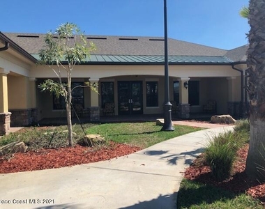 1804 Musgrass Circle - Photo Thumbnail 33