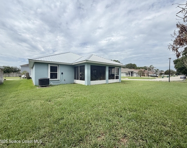 4210 Aria Drive - Photo Thumbnail 6