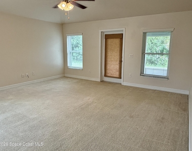 4210 Aria Drive - Photo Thumbnail 5