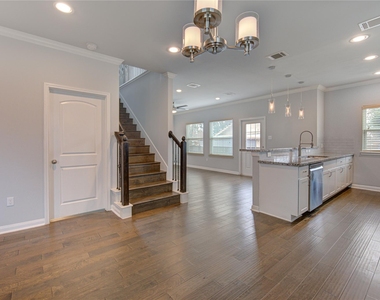 1115 Bunton Street - Photo Thumbnail 5