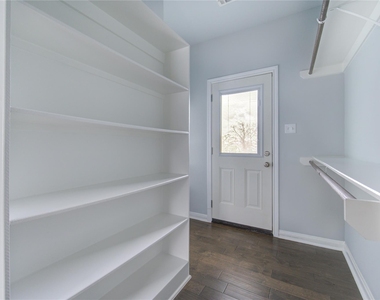 1115 Bunton Street - Photo Thumbnail 19