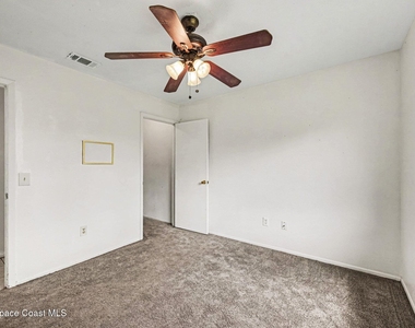 1202 Linmoor Circle Ne - Photo Thumbnail 14