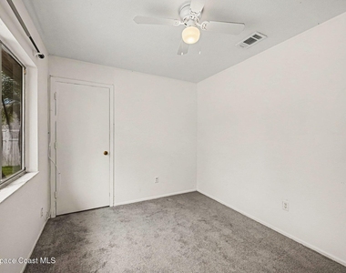 1202 Linmoor Circle Ne - Photo Thumbnail 11