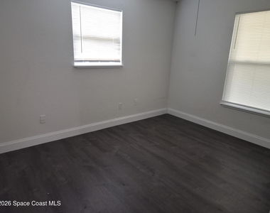 1019 Arkansas Avenue Se - Photo Thumbnail 9