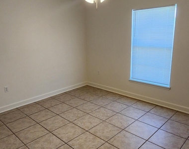 3133 Cauthen Creek Drive - Photo Thumbnail 5