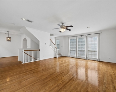 834 Cohn Street - Photo Thumbnail 1
