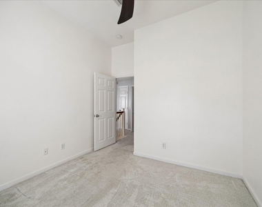 834 Cohn Street - Photo Thumbnail 22
