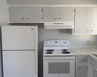 1558 Guava Avenue - Photo Thumbnail 2