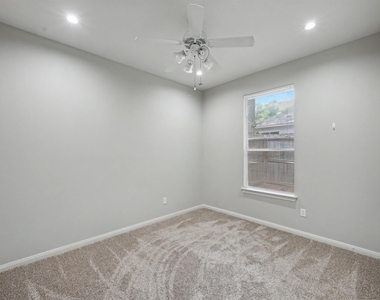 11318 Twain Drive - Photo Thumbnail 14